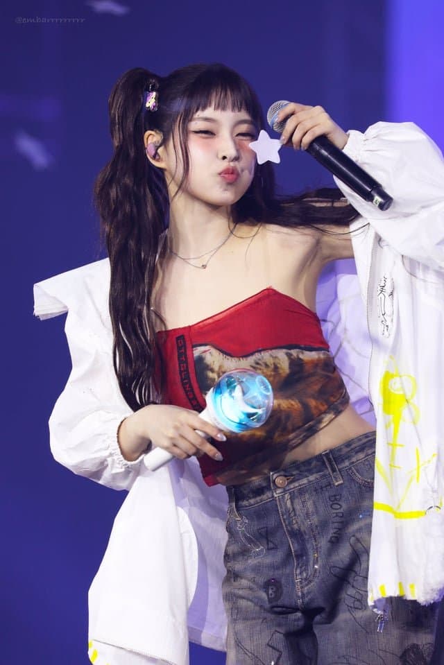 Kyujin nmixx her armpits should be covered in cum