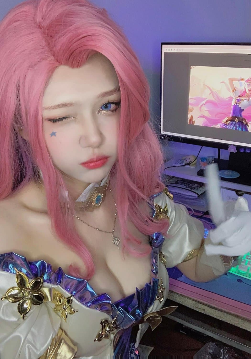 CigwPols Leaked and Undreess for Everyone from leakonly.fans with ❤️