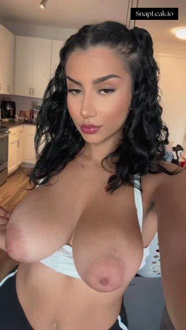 Sexy Arab Instagram Girl Hot Boobs