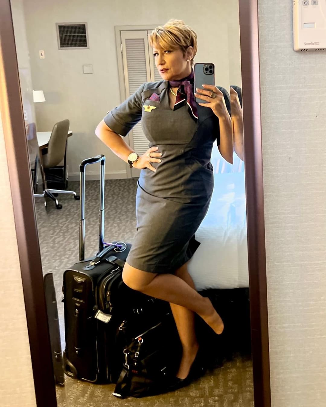 Thick Gilf flight attendant 3