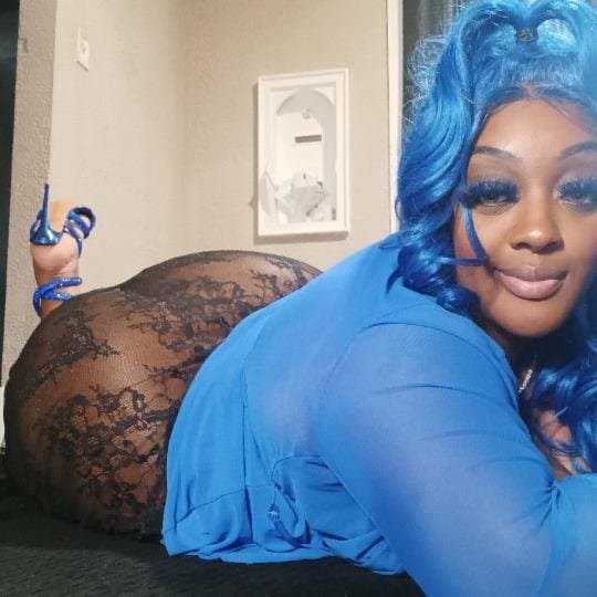 THICK BiG BOOTY MATURE EBONY MOM. MILF COUGARS phone leaked real camera roll