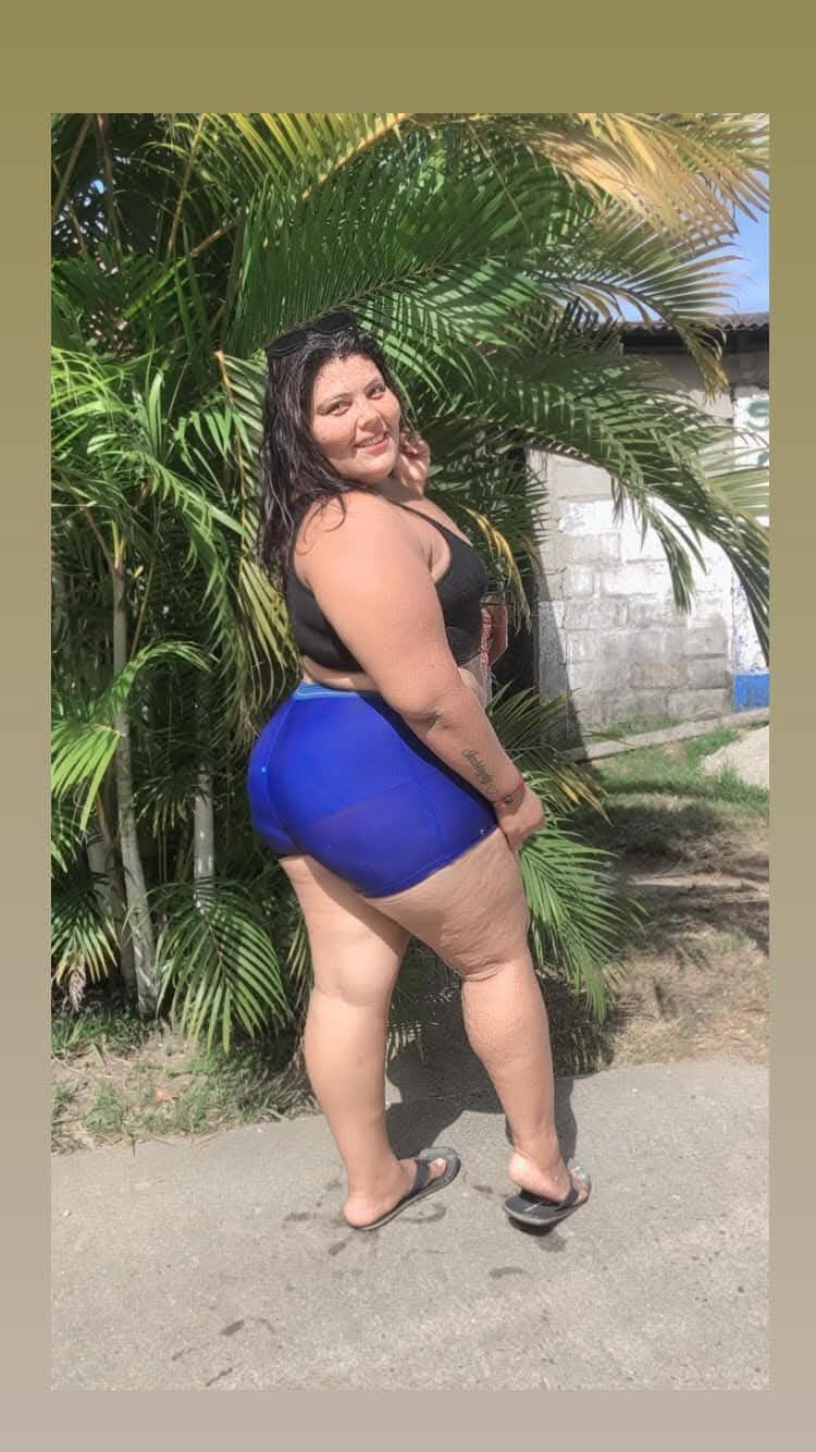 BIG THICK BOOTY LATINA BBW