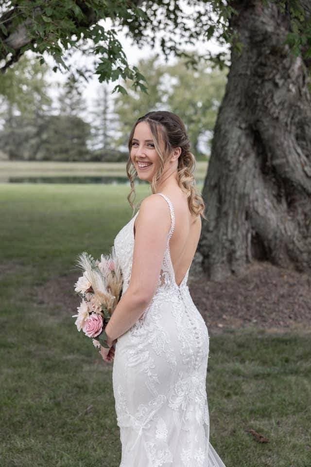 Sexy Kiersten has a great charm