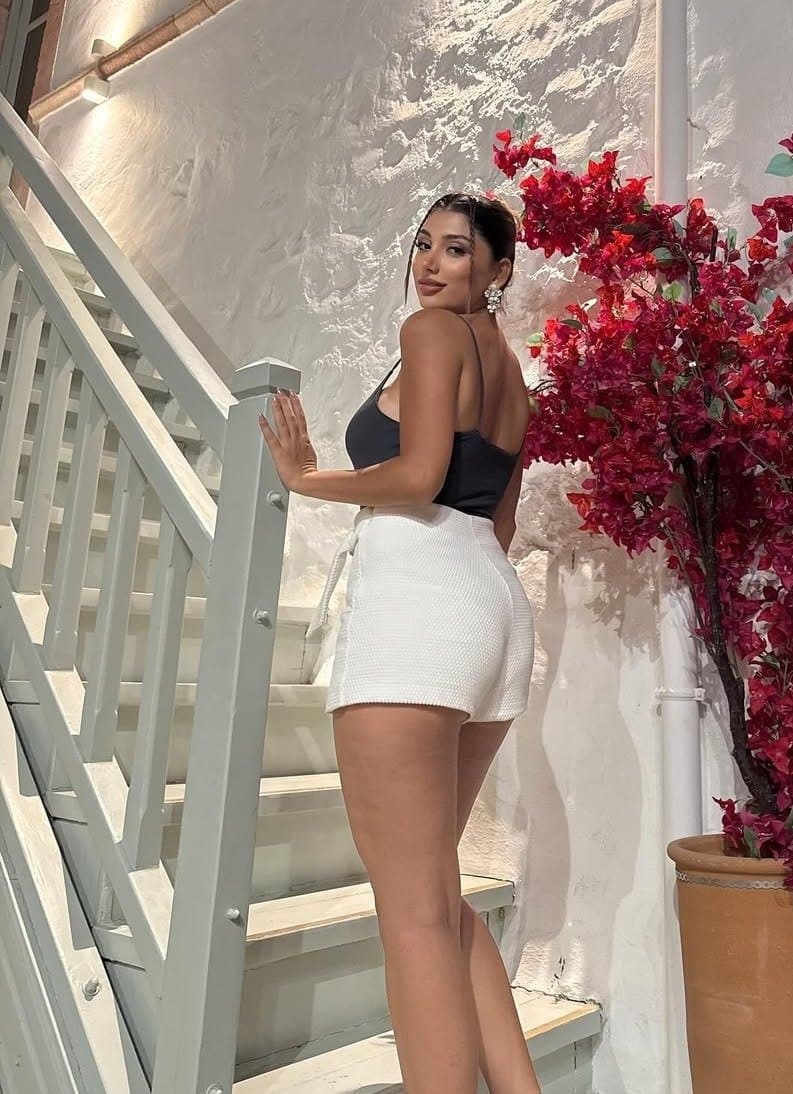 turkish married woman 2