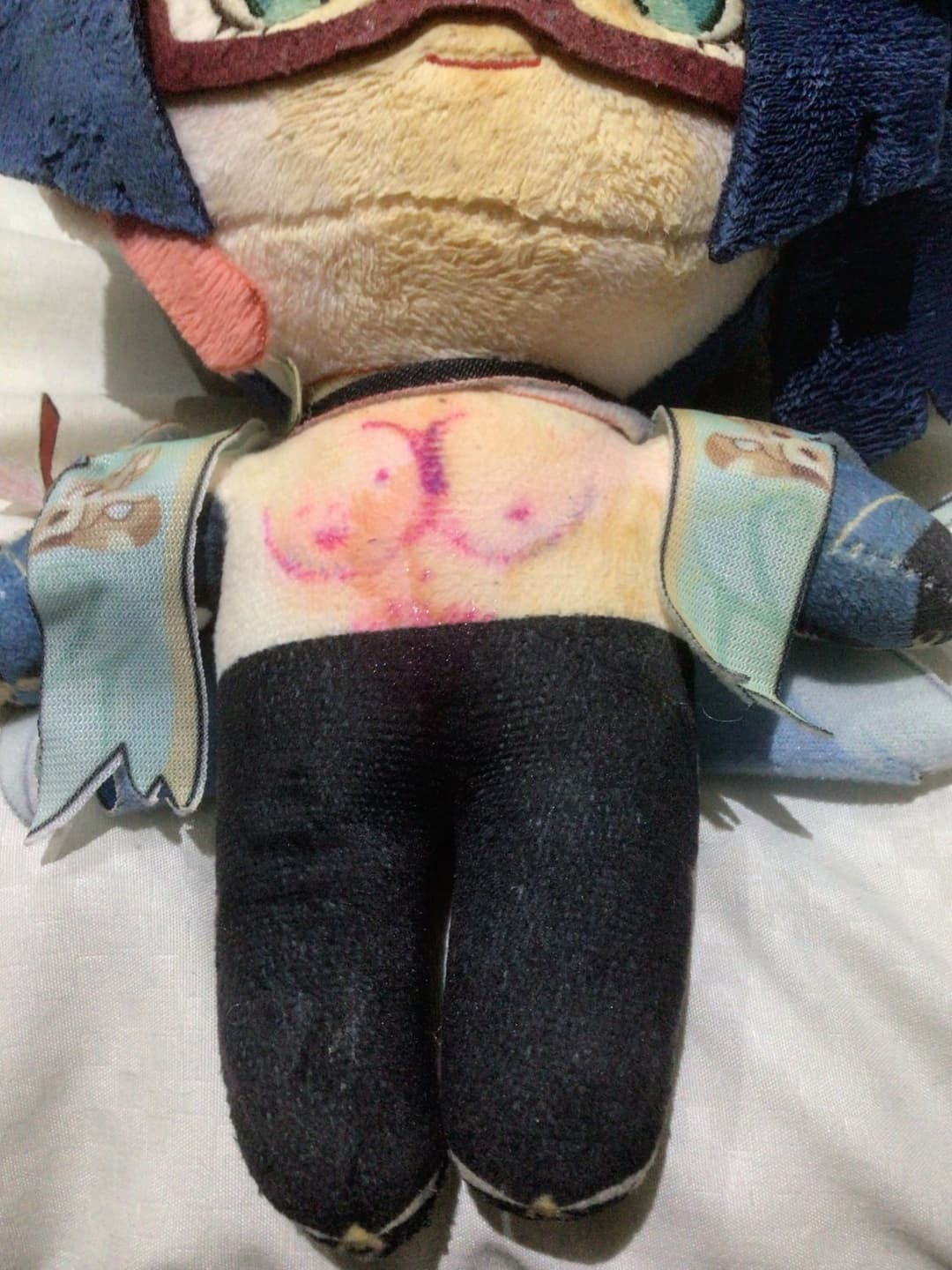 Cum on Xianyun Genshin doll, no clean