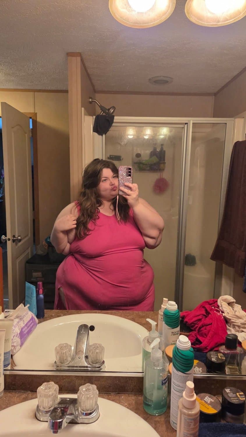 MASSIVE HUGE PAWG SSBBW BBW HUGE THICK BIG ASS GOONER MATERIAL