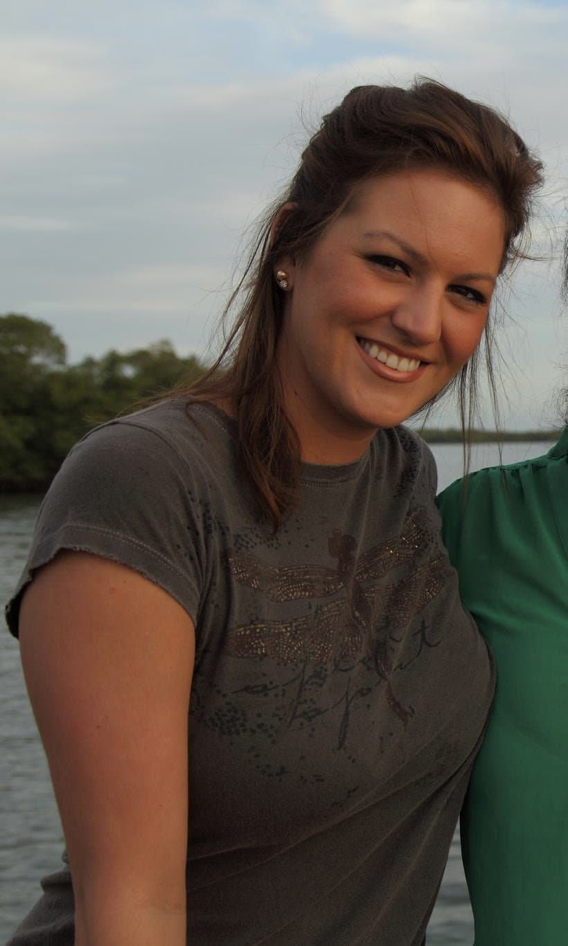 Of course this former DG whore is now a realt0r & born again Christian!!