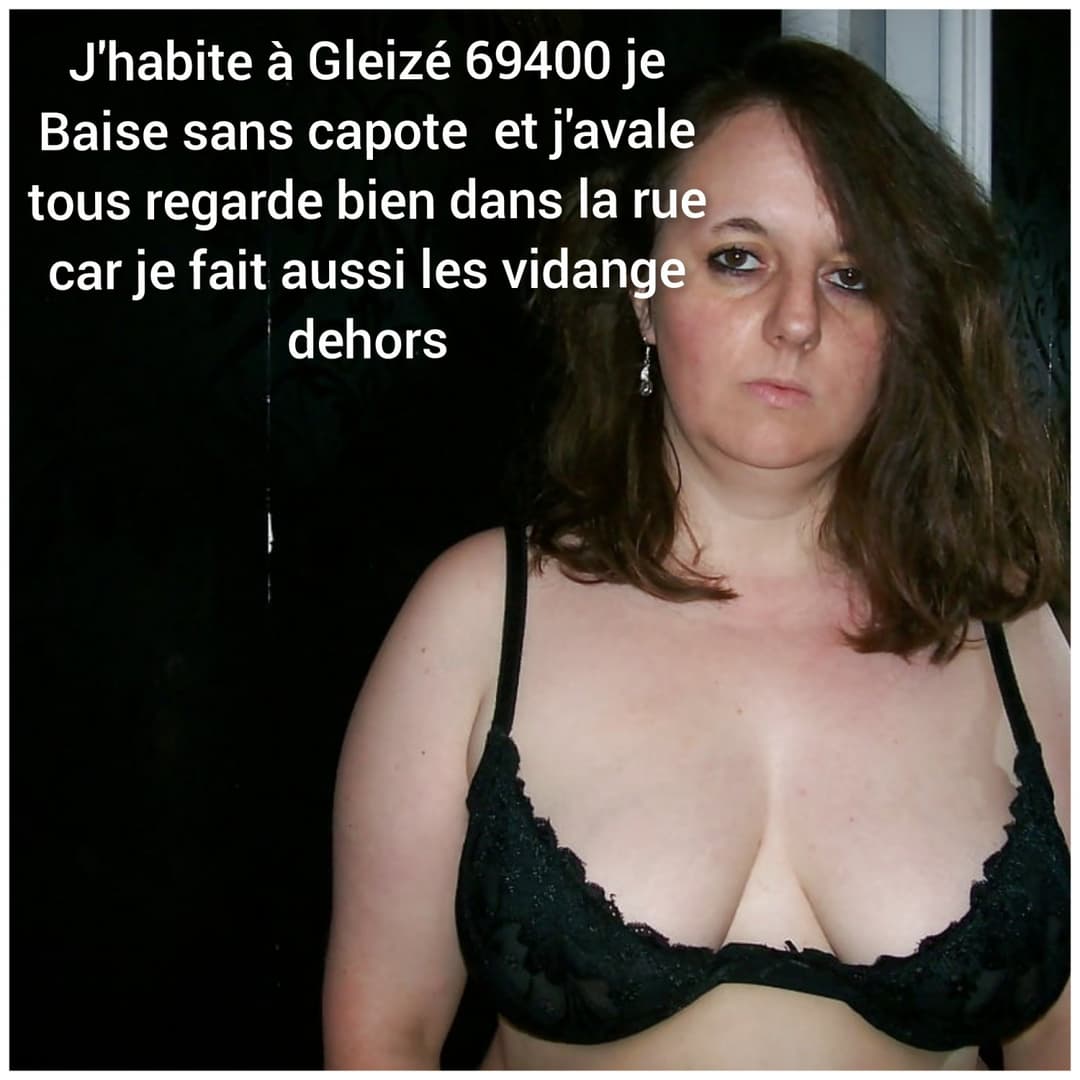 Je commence mon travail à 6h du matin si tu me croise dans la rue de Gleizé mes moi enceinte dehors