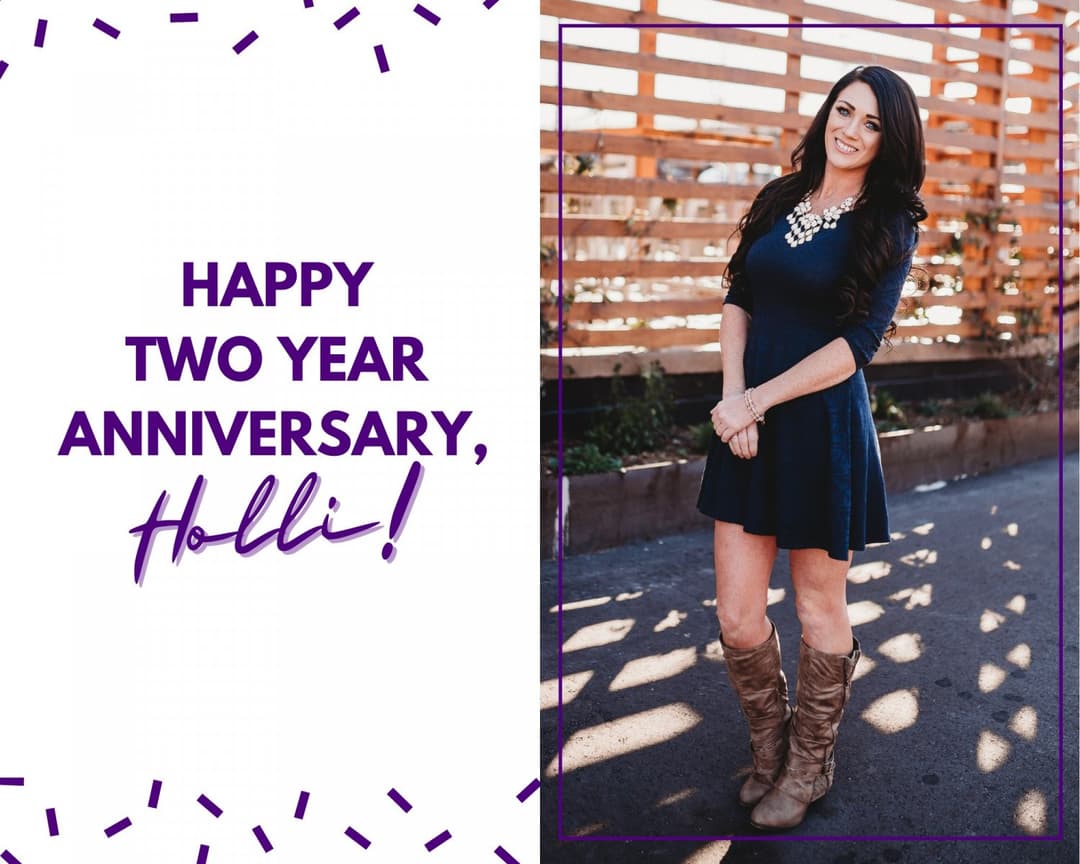 These two ladies were excited to get topless and make out with each other on the G G W bus