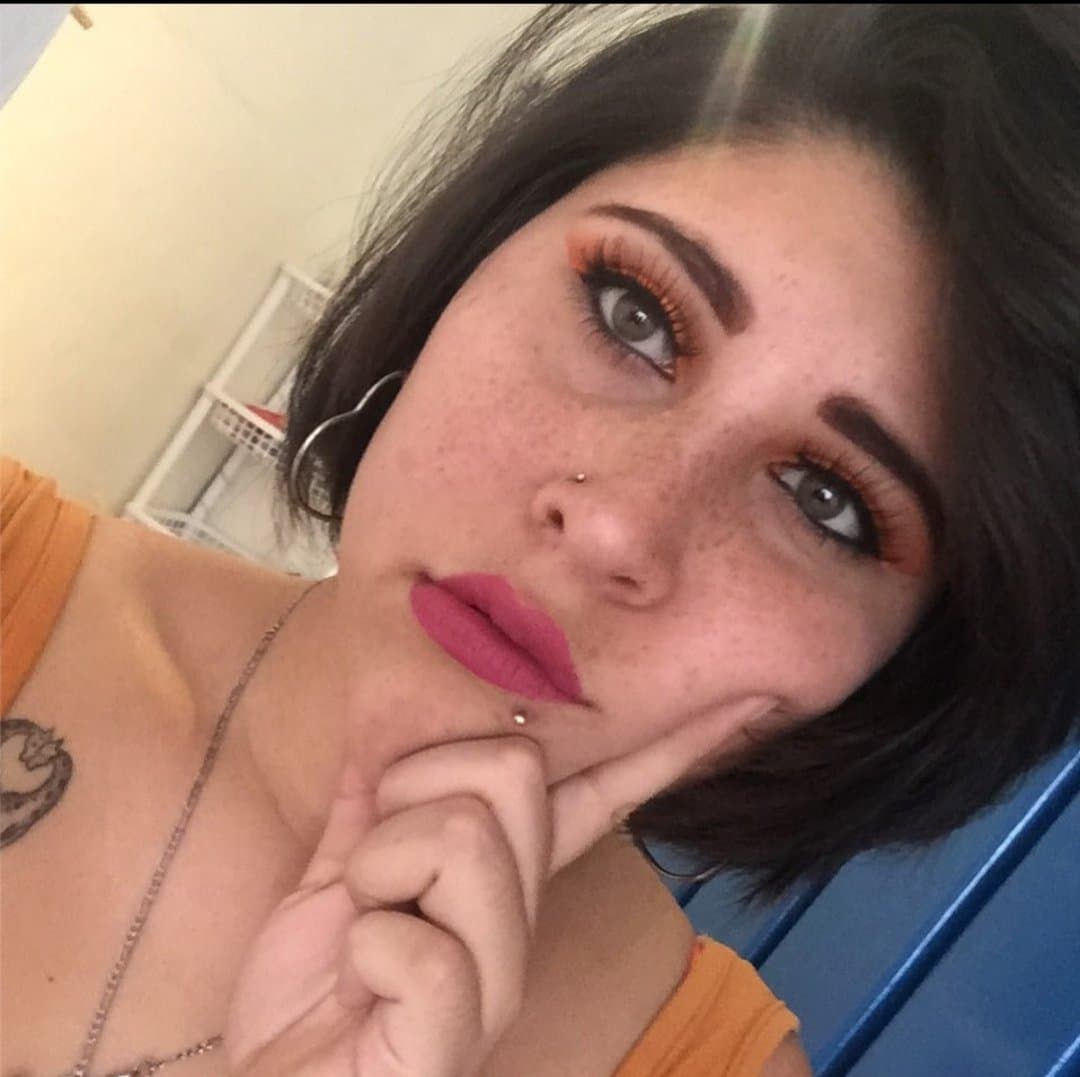 Lidia Fabiola quemada por puta infiel por su cornudo