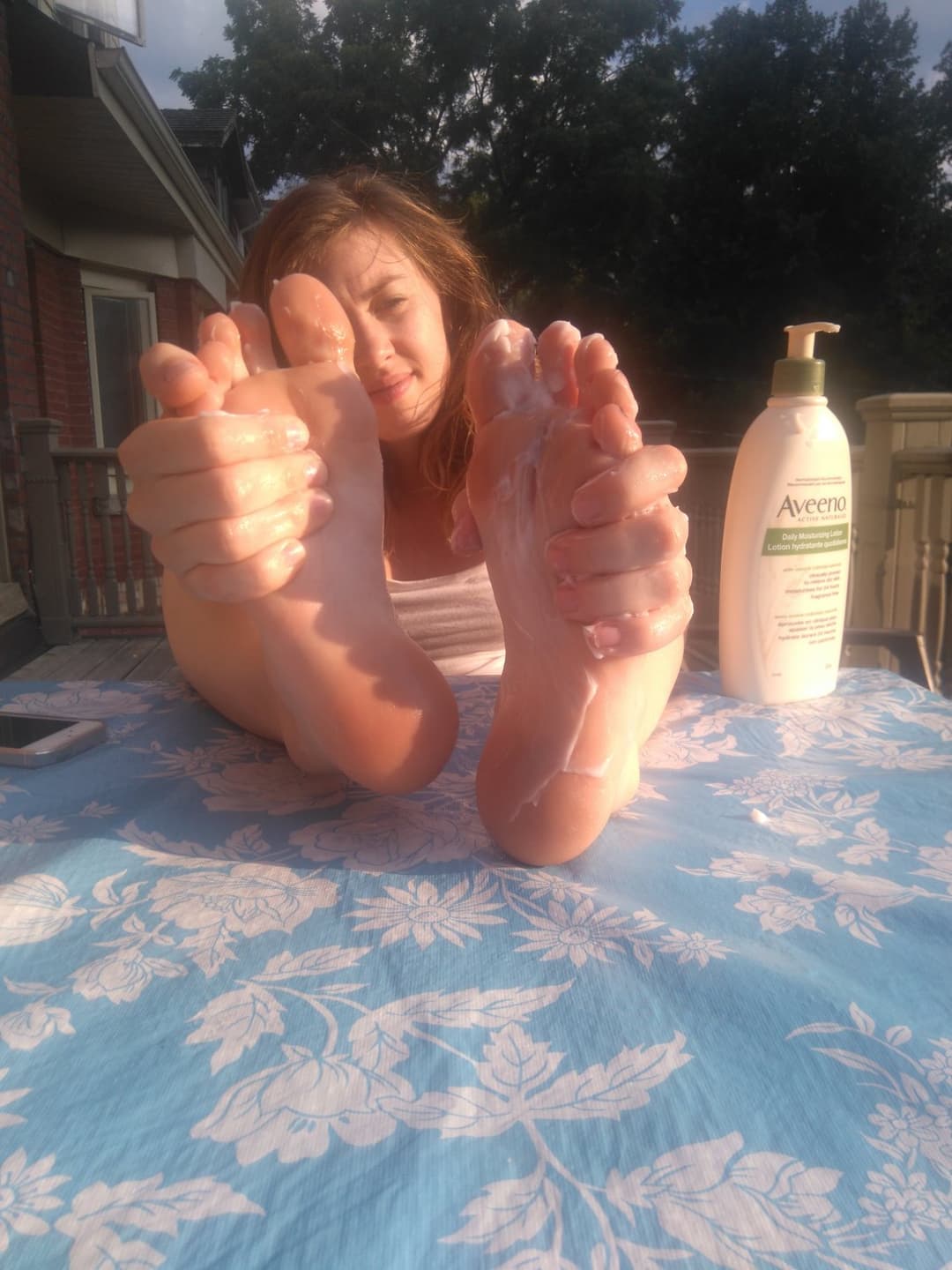 Christian slut Sarah showing feet