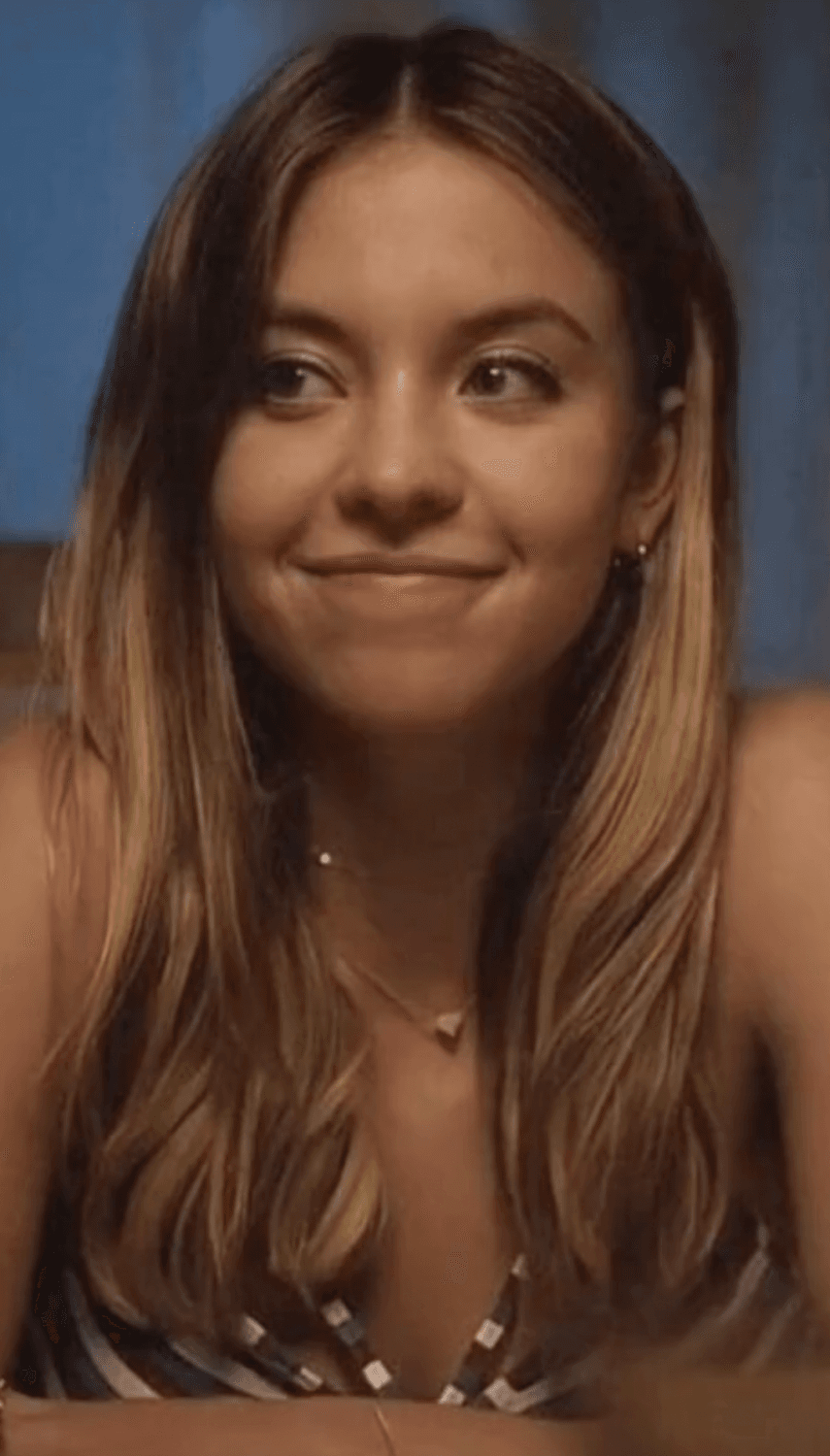 Teaser Content Of Sydney Sweeney See Full Content In Premium Galleries $5 In Link In Bio