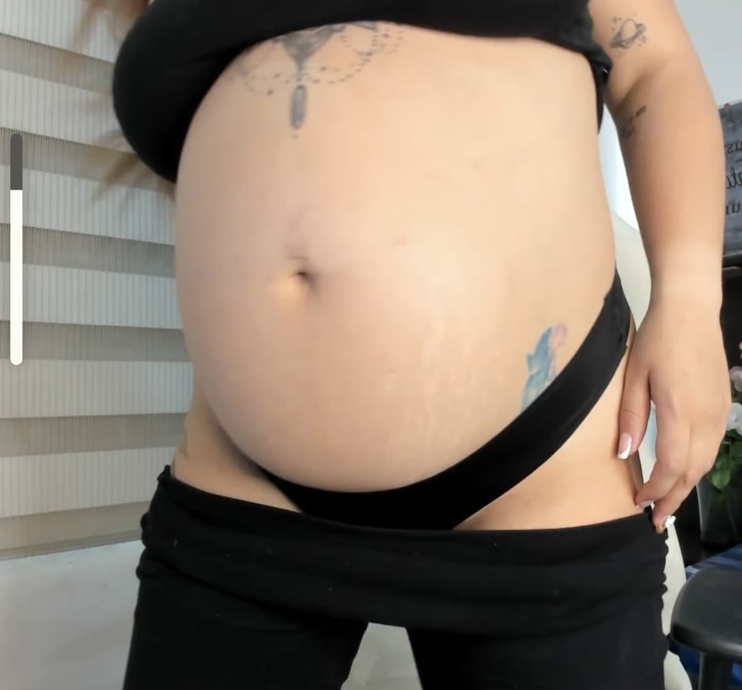 Click to view full size Pregnant Camwhores Pt. 8