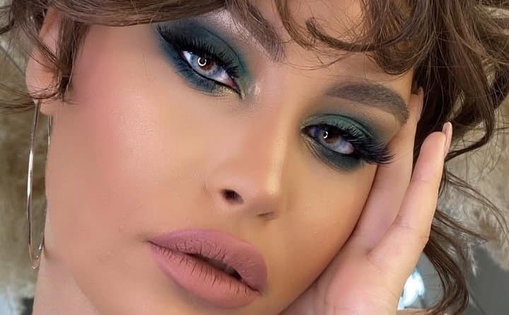 Sexy glamour woman face