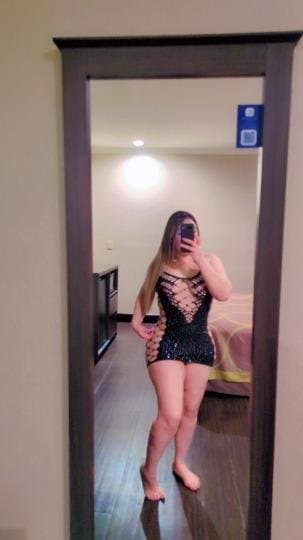 Click to view full size 29 year old Sofi escort in GARDENA - LAX - HAWTHORNE - LAWNDALE