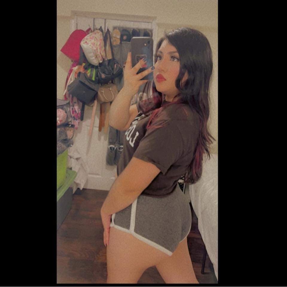 Mireya yamilet lopez latina chicago slut IG:_yamilet21