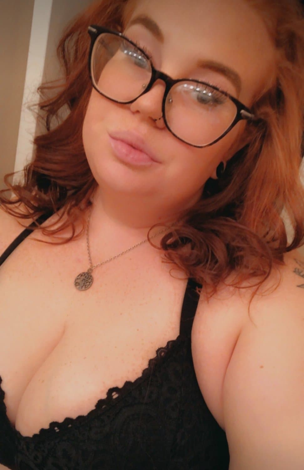 White girl gone wild sucking dick