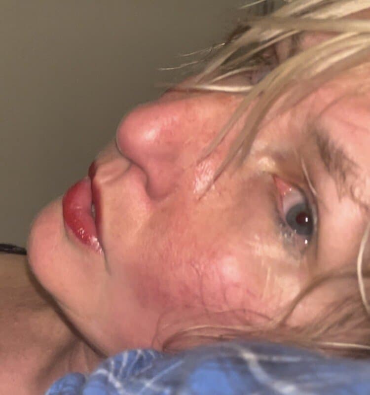 Sexy Milf fingering & banging