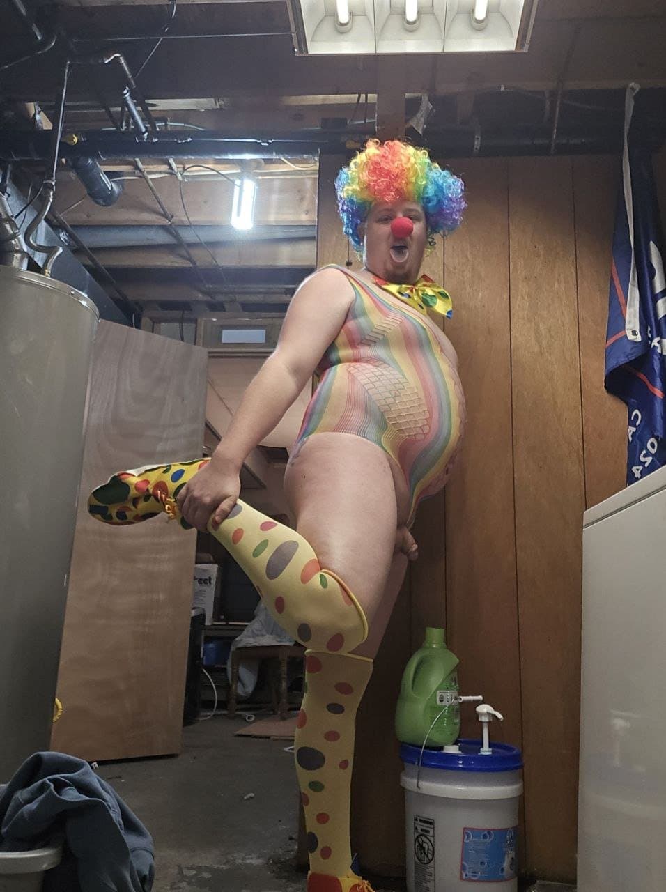 Laugh at Piggy Faggot Jacob be a fucking clown