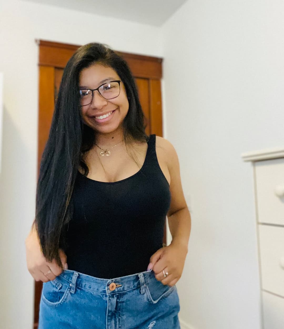 Her ass air smells like tacos-sfw