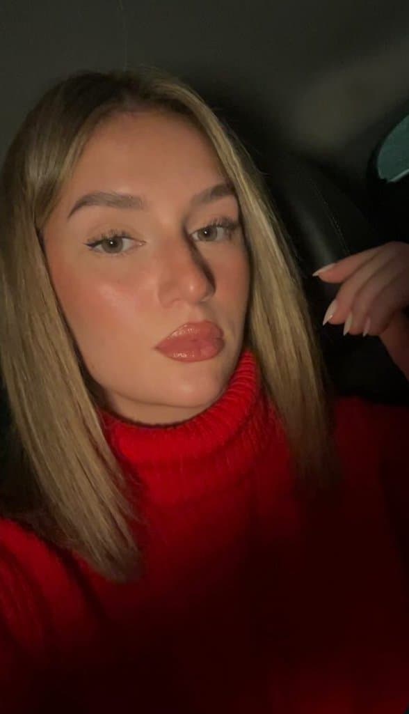 Amina.. Tuzla??/Wien?? Kommentiert geil / Komentarisite! Ko Poznaje inbox, wer sie kennt, dm