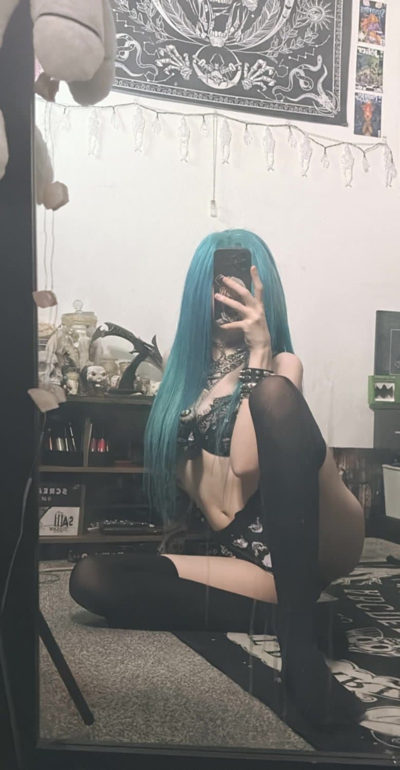 I control the angles. I control you