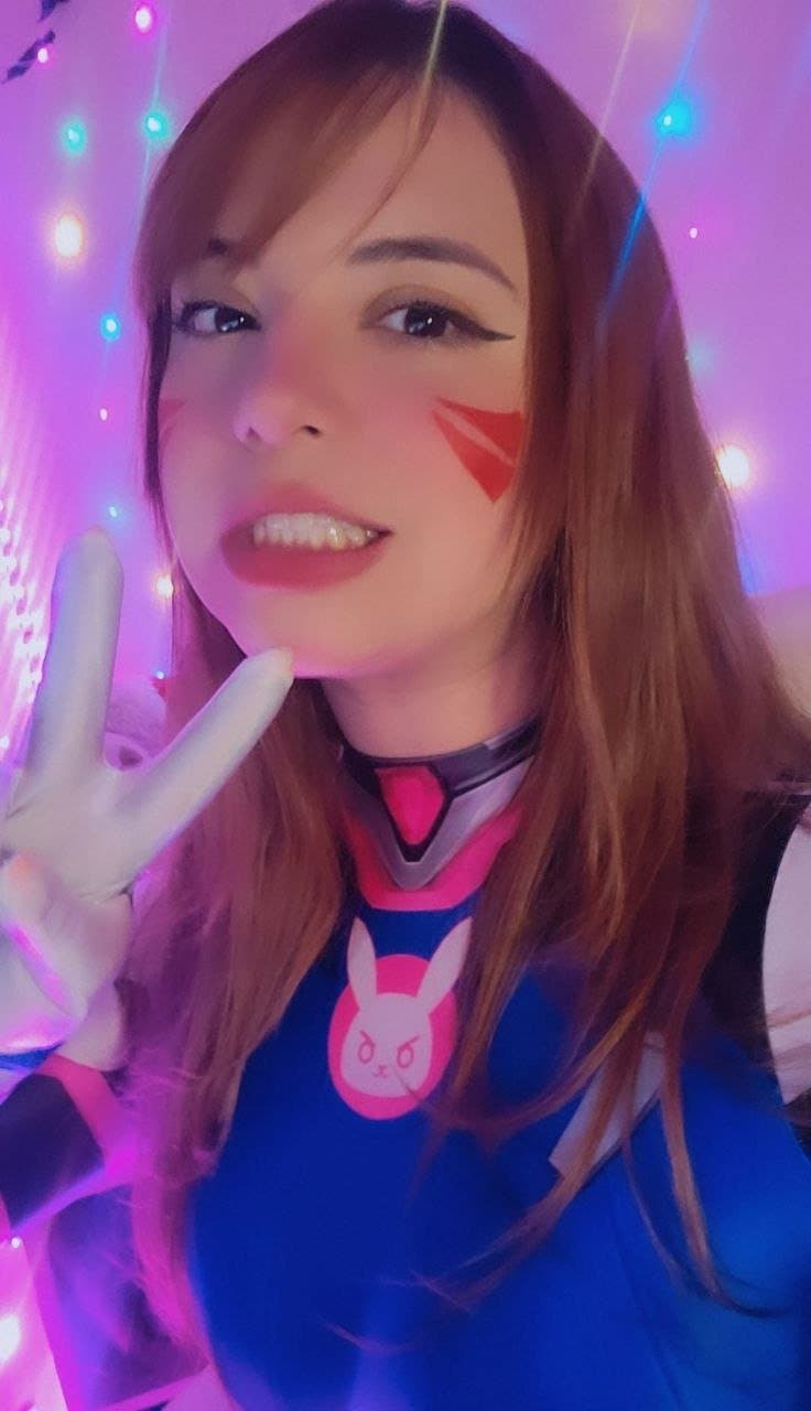 Sakura com algumas cosplays