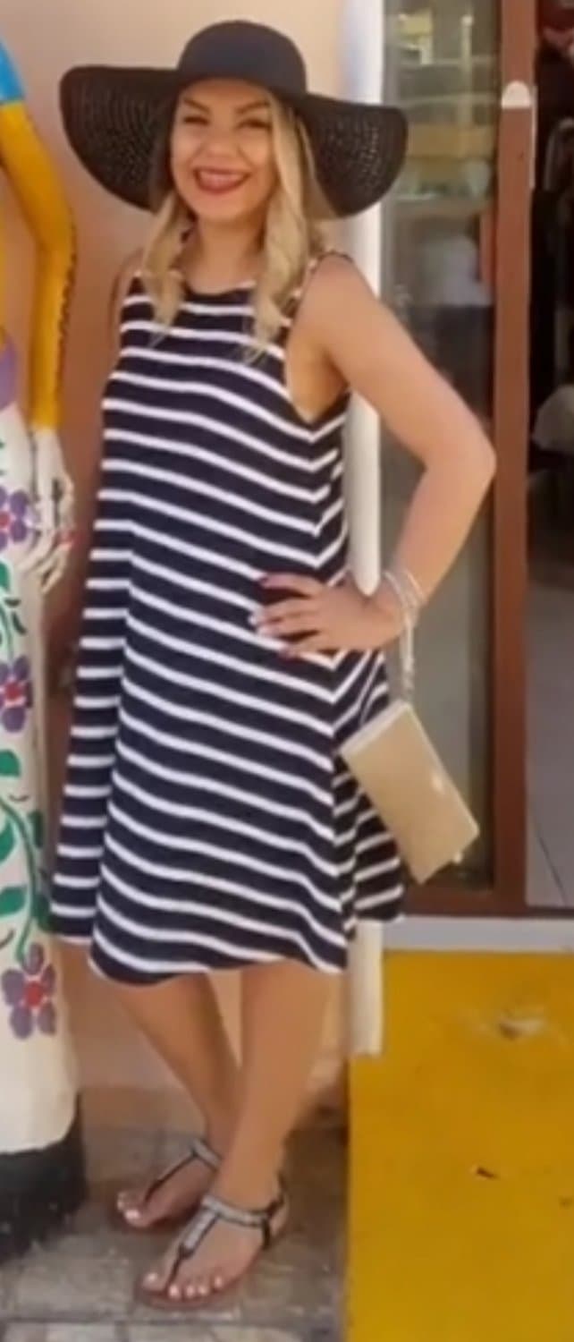 Sexy TikTok Latina loves to show her feet and body, please feel free to use her for AI porn.