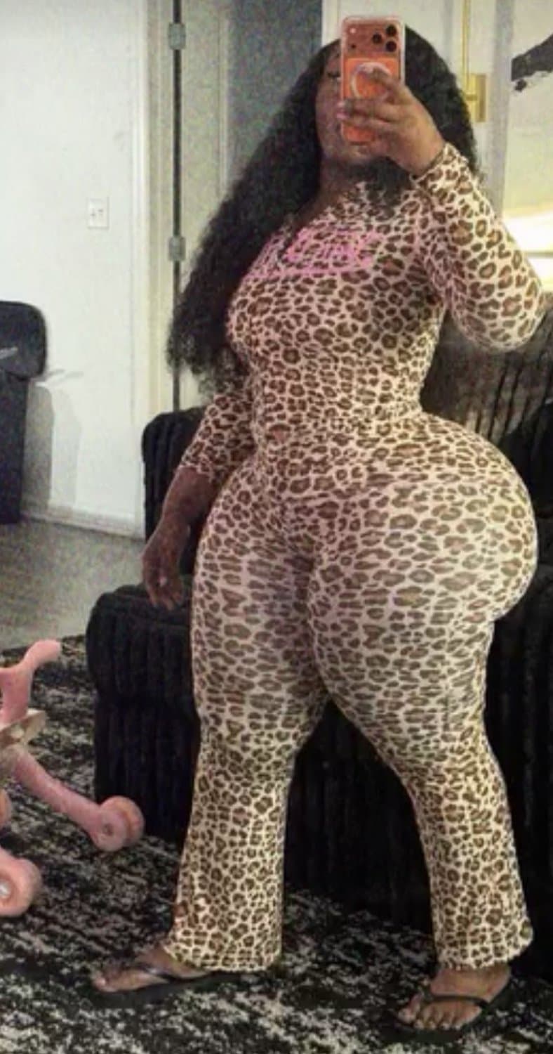 Fat booty Bbw goon meat goddess