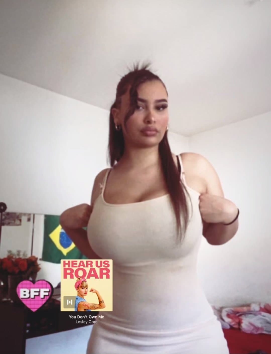 Big Titt Brasilian slut