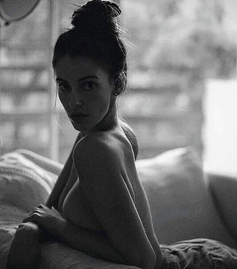 Jessica Lowndes Big Tits & Banging Body Has Me Throbbing for More ? She So Fucking Gorgeous ?