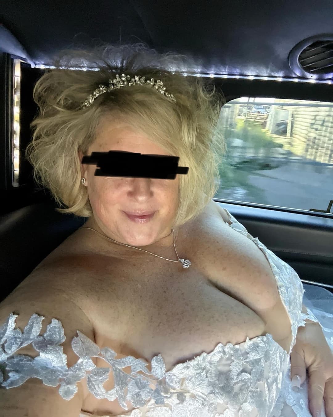 G cup milf fucks college boytoy before wedding night