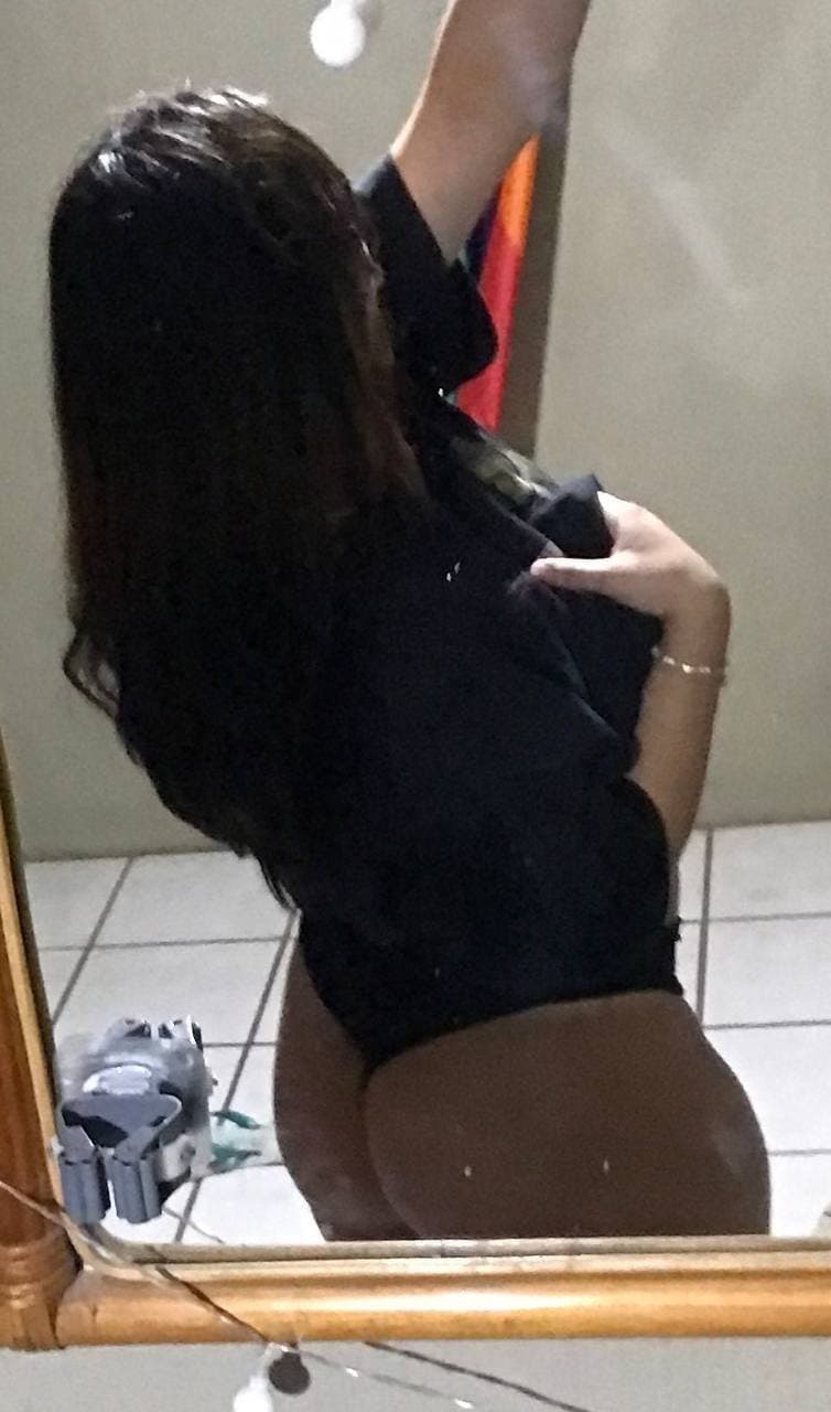 Cambio contenido por tarjetas de google play (solo mexico), soy una chica caliente y abierta a todo.