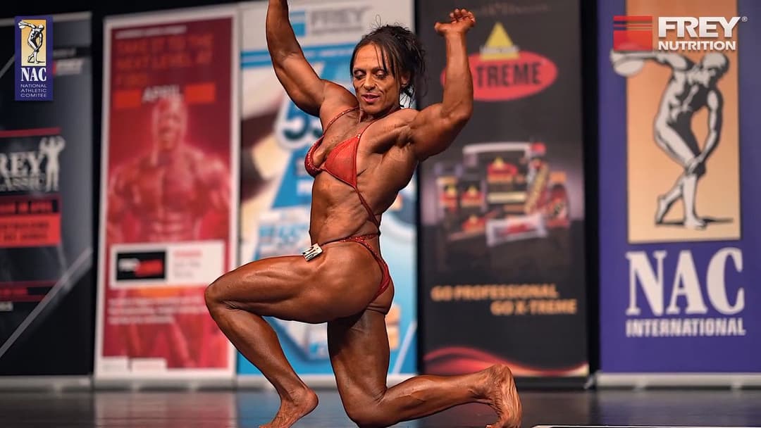 Click to view full size Spermatic muscular exhibition of Mrs Bailey