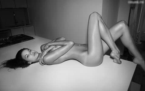 Click to view full size Anja 3