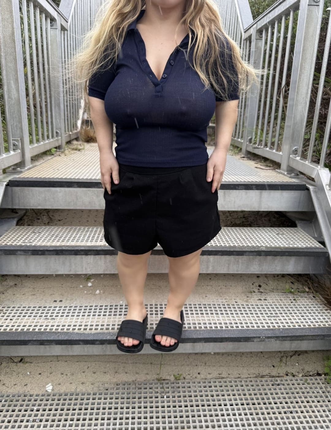 Midget Dwarf 3’7” Hotwife