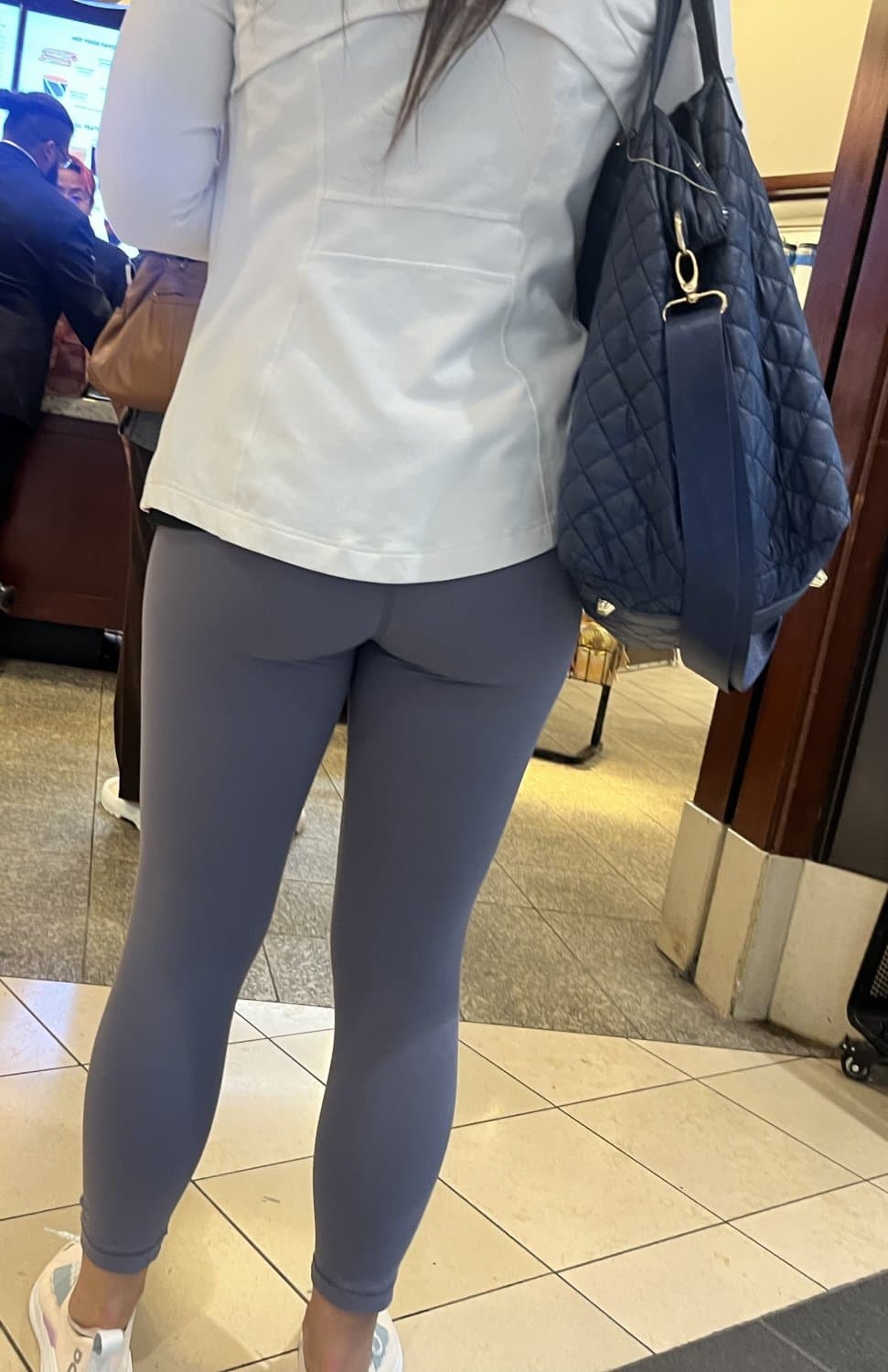 Milf Shopping Candid