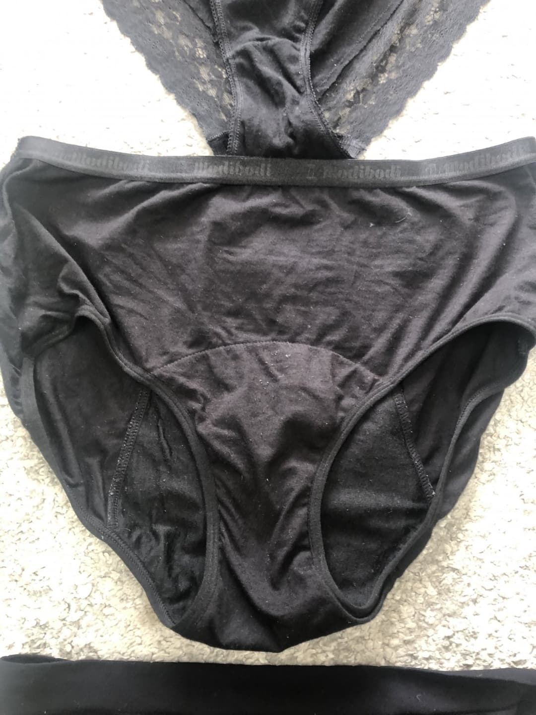 Uk milf big black pants fresh out the wash ?