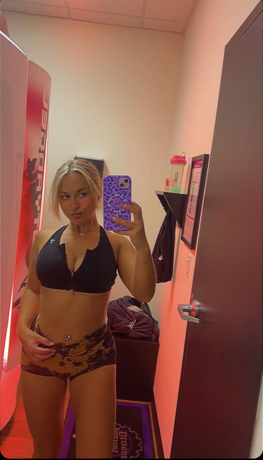 Click to view full size My college crush squeezed her big boobs around my friends cock