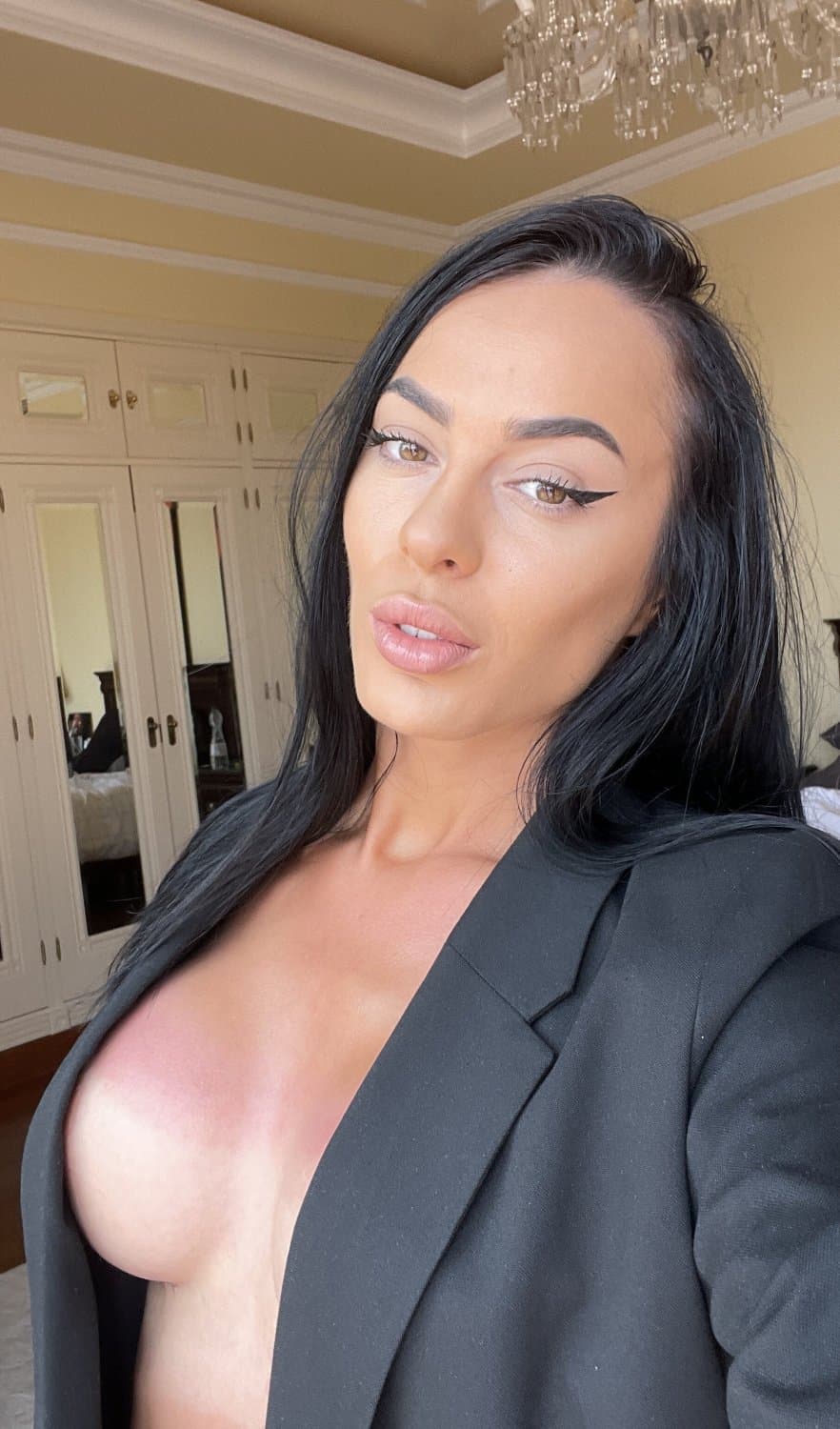 My girlfriends sexy sister