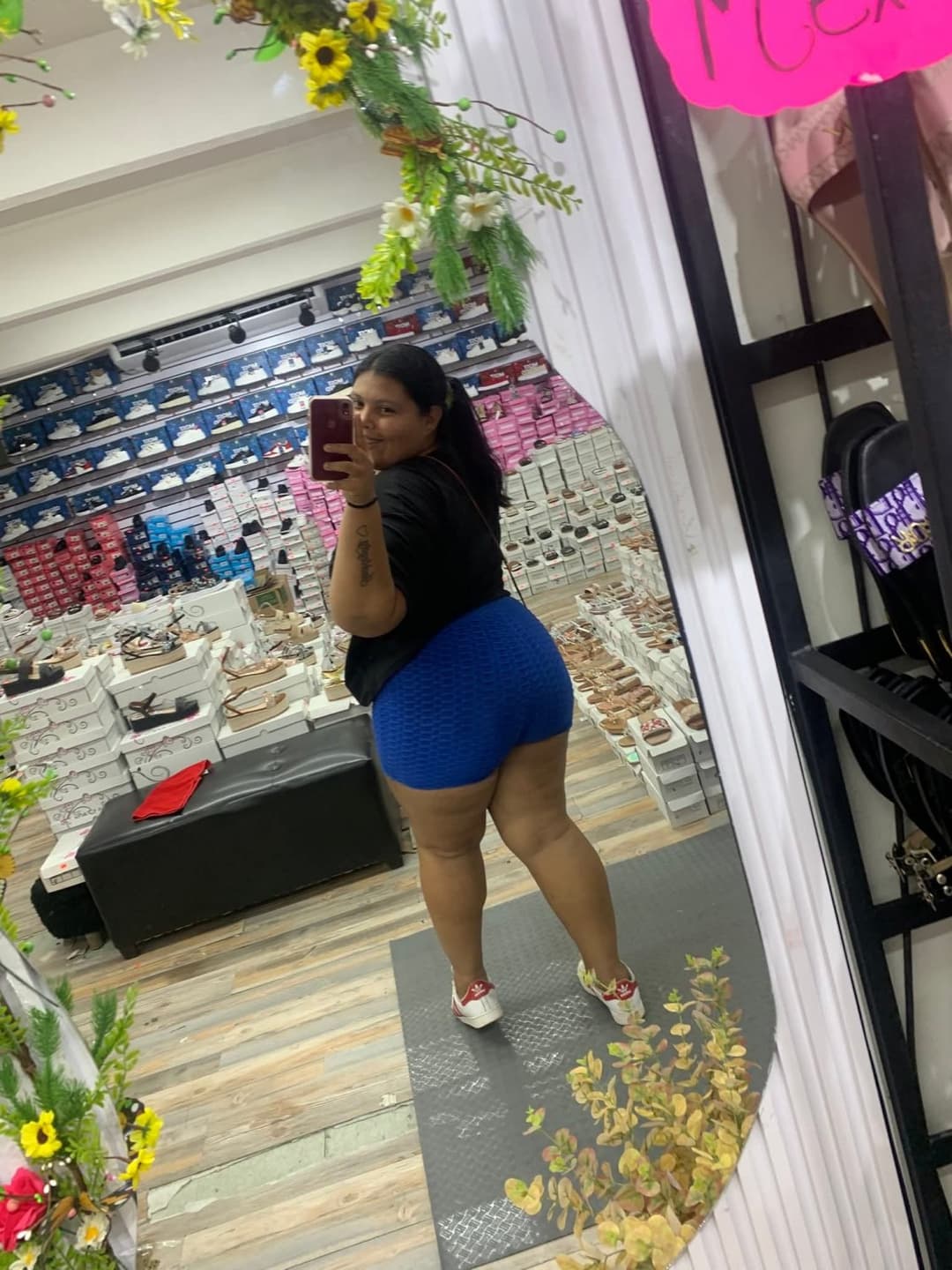 BIG THICK BOOTY LATINA BBW