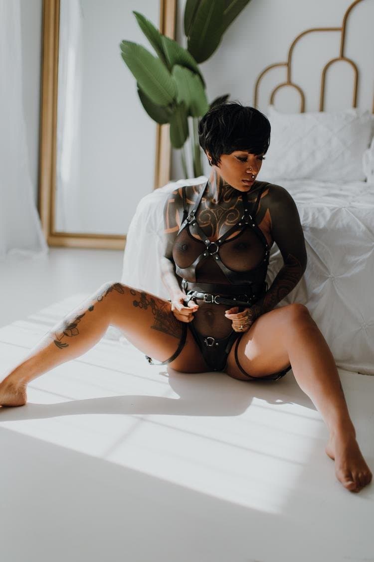 Tatted black beauty boudoir