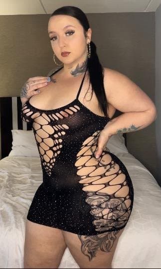 Sexy White Escort Bust That I have fuck this month