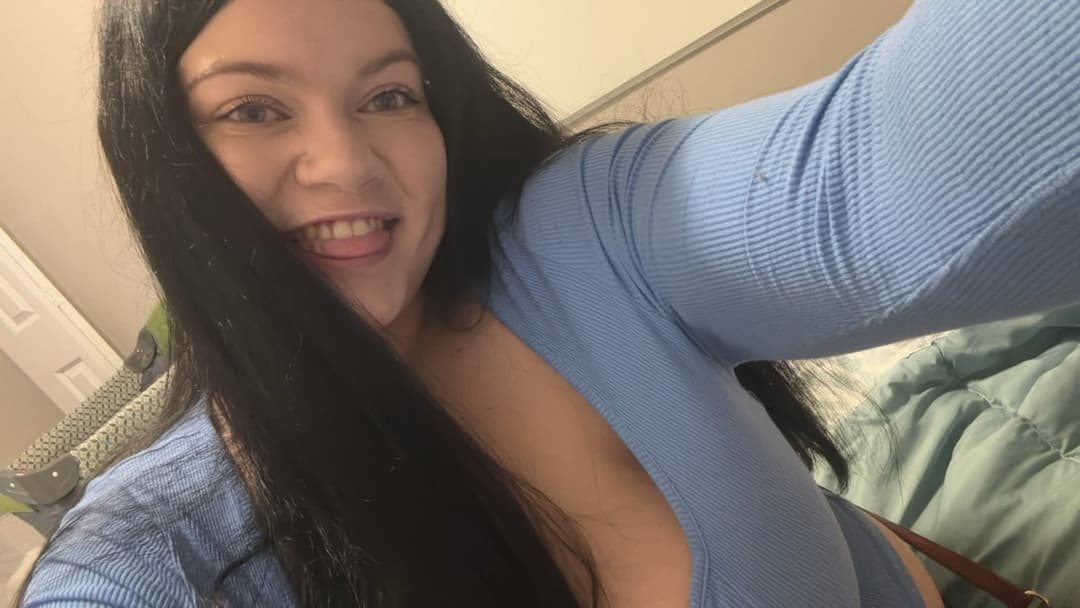 FB piggy Arielle Kaelyn wanted a public roasting so have at it