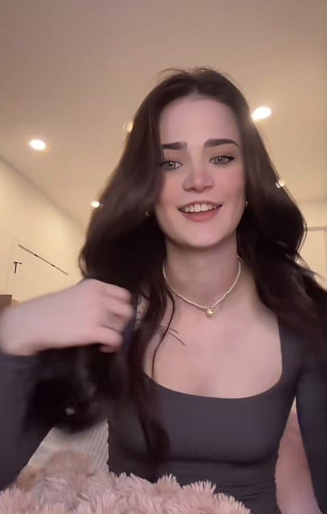 Canadian TikTok Girl Turned OF Slut, after a couple weeks of convincing.