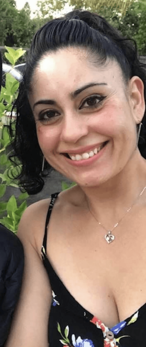 Click to view full size Sexy milfmom pictures