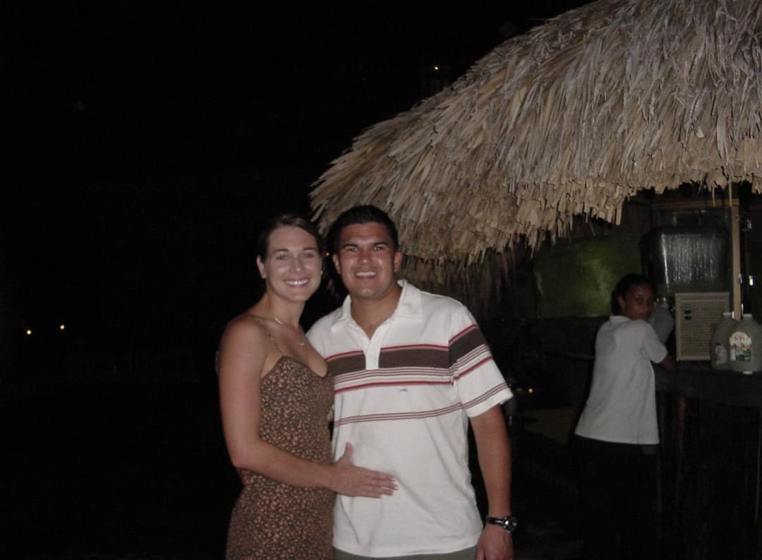 Sexy body girlfriend loves to pose