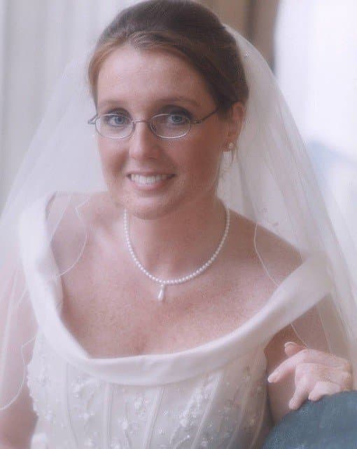 Click to view full size Red head MILF on and off