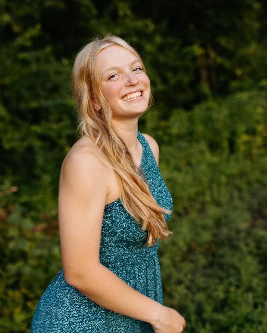 Sexy pale blonde Grace