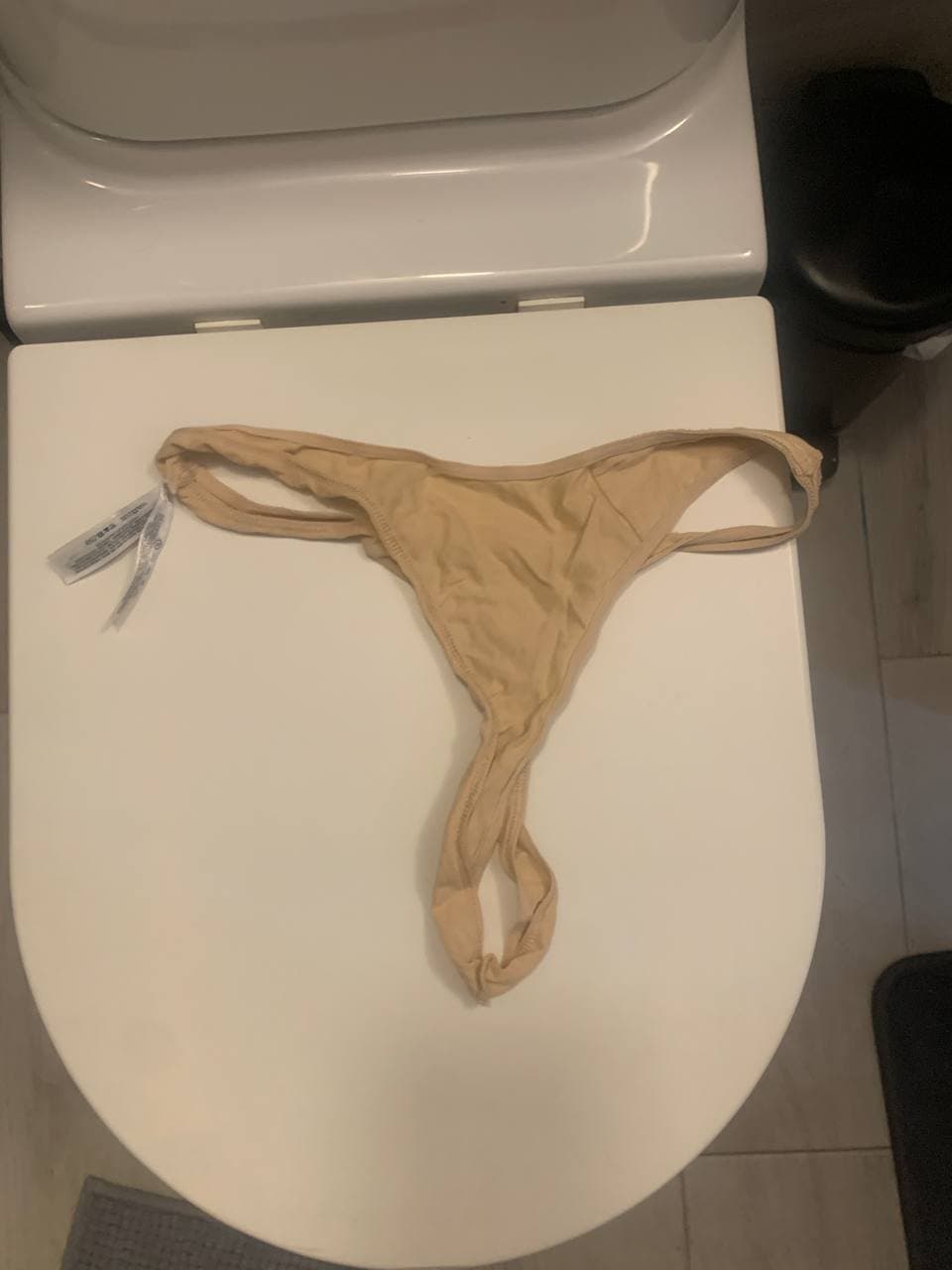 Ecuatorianas #6: Mell